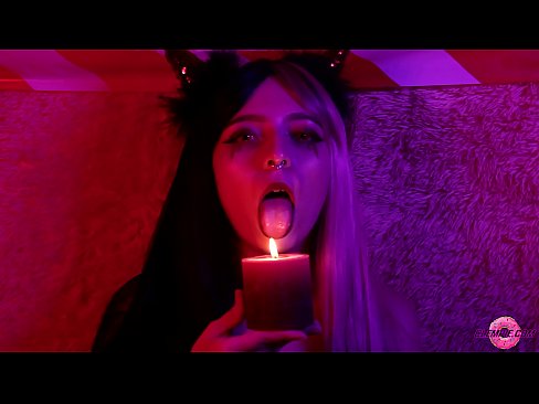 ❤️ Szenvedélyes szopás egy szexi Succubustól, akinek a szájában van a sperma. ☑ Porno at hu.tubsexercom.ru